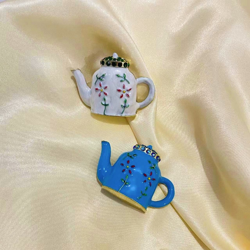 Ghim Cài Áo Hình Ấm Trà Dát Kim Cương Tráng Men Hình Hoa Phong Cách Trung Hoa Cổ Điển