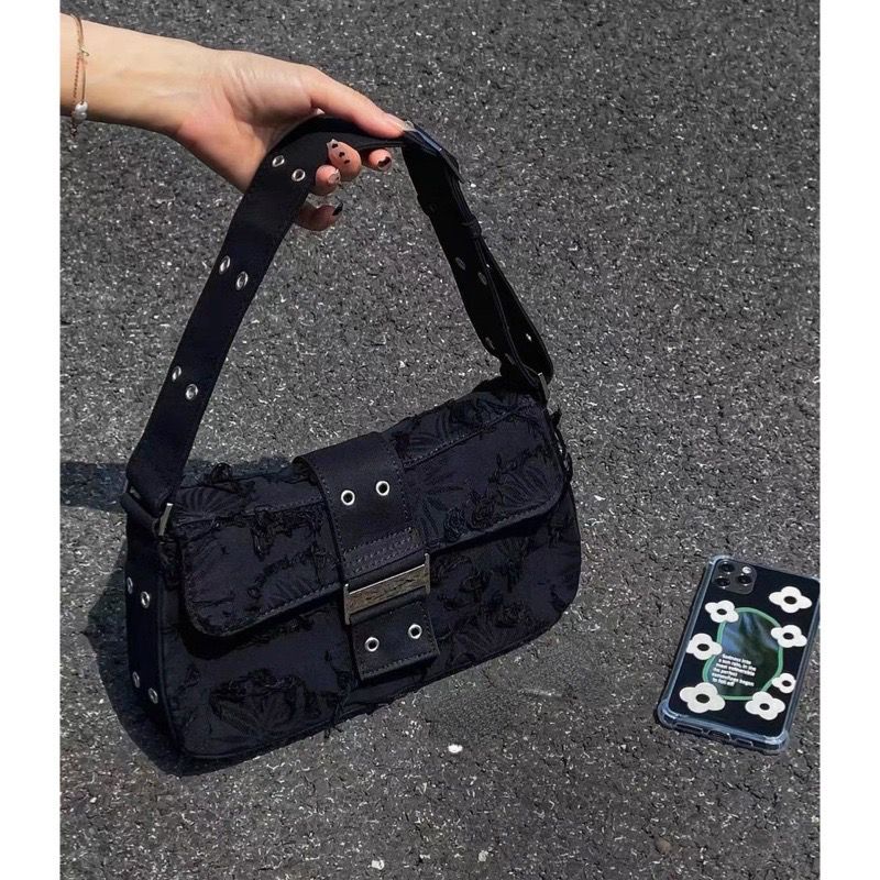 Niche Túi Xách Đeo Dưới Cánh Tay Phối Tua Rua Phong Cách Sa Phong Cách Retro Cá Tính Dành Cho Nữ