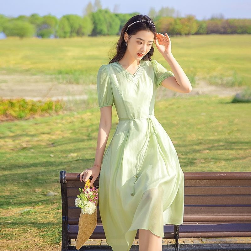 Đầm Dài Tencel Xanh Lá / Đỏ Ôm Eo Thời Trang Mùa Hè 2022 Phong Cách Mới Cho Nữ
