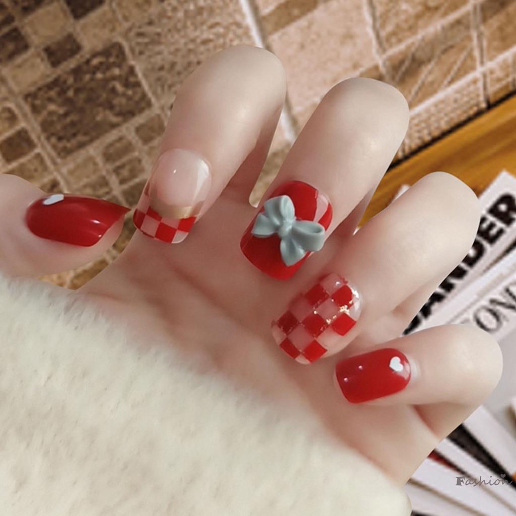 Bộ Móng Tay Giả Ngắn Chống Nhòe Đính Nơ Xinh Xắn