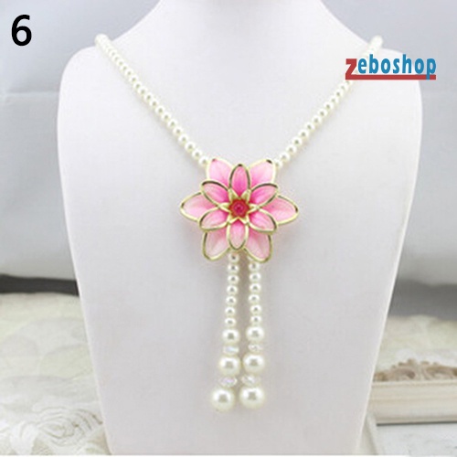 Vòng cổ Mặt Hoa Đính Ngọc Trai Nhân Tạo Thời Trang Dành Cho Nữ