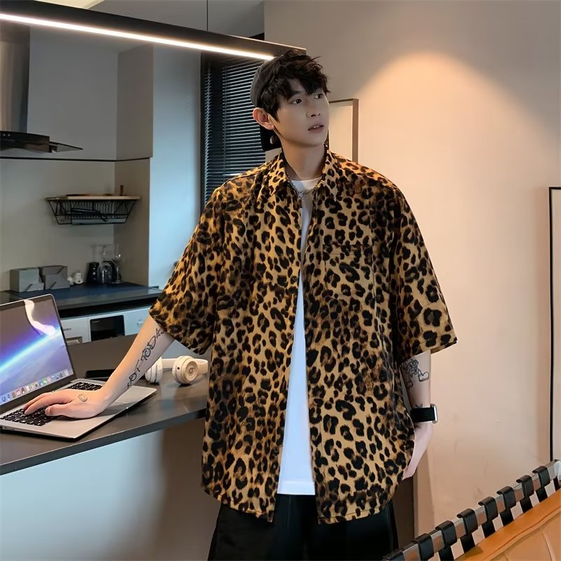 Áo Sơ Mi Nửa Tay Nam Họa Tiết Màu M-3XL Xù Đẹp Trai Hộp Đêm Phong Cách Da Báo In Nửa Tay Áo Sơ Mi Nam Mùa Hè Hợp Thời Trang Rời Áo Sơ Mi Thường Ngày Ra