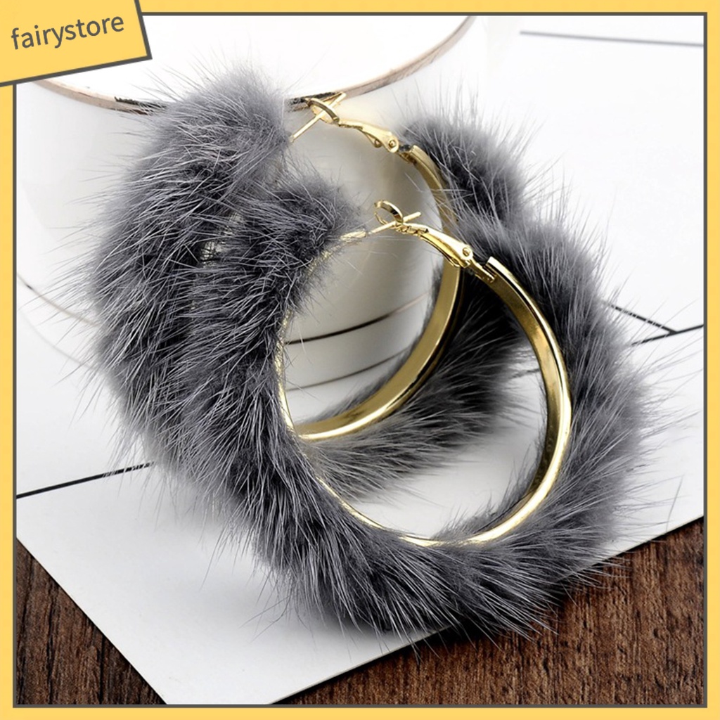 1 Đôi Bông Tai Hình Tròn Phủ Lông Thích Hợp Sử Dụng Hàng Ngày