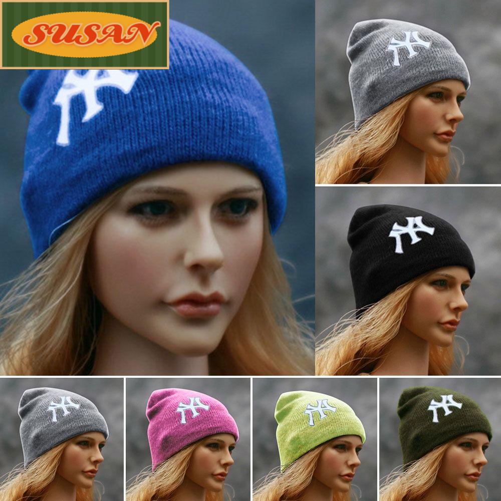 Mũ Len Thời Trang Cho Búp Bê Tỉ Lệ 1 / 6