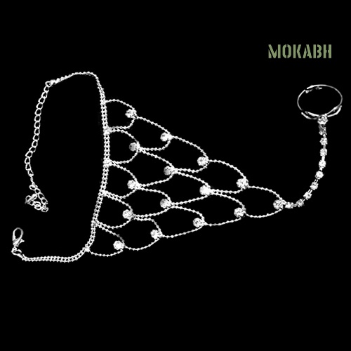 Vòng Tay Phối Nhẫn Đính Đá Sang Trọng Cho Cô Dâu