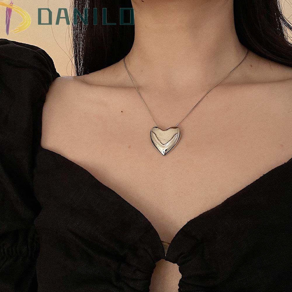 Vòng Cổ Choker Hợp Kim Ba Chiều Mặt Trái Tim Đơn Giản Hợp Thời Trang Cho Nữ DANILO