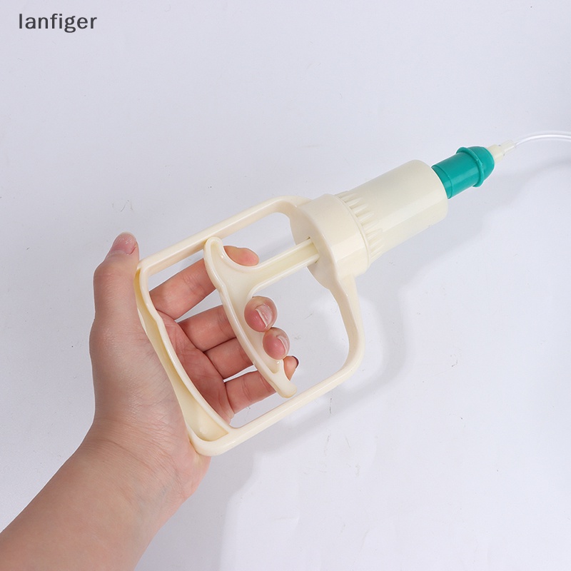 Dụng Cụ Bơm Dầu 2L Chuyên Dụng Chất Lượng Cao