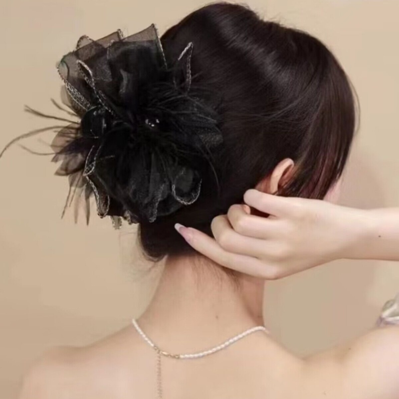 Kẹp Tóc Càng Cua Lớn Hình Hoa Lưới Đính Lông Vũ Màu Đen Thời Trang Cho Nữ