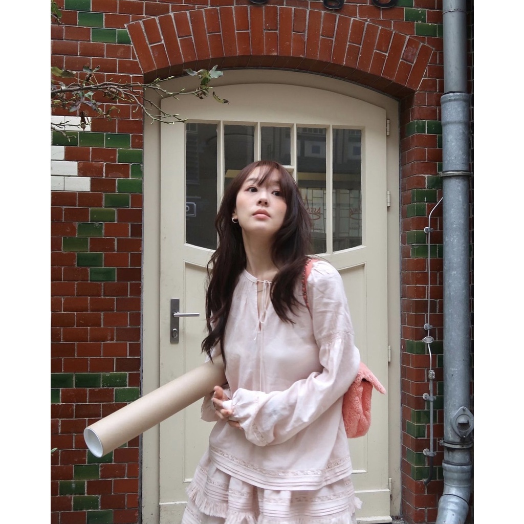 Bộ Áo + Chân Váy Phối Ren Viền Tua Rua Hàn Quốc Có Thể Tách Rời Shipped on July 9th fletta