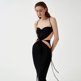 Đầm midi hở lưng gợi cảm