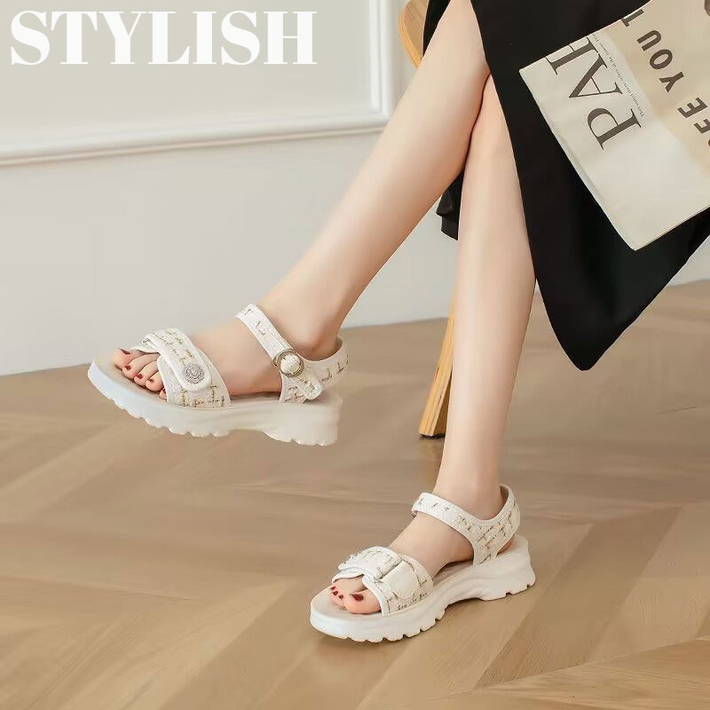 Xăng đan Đế Bằng Mềm Mại Chống Trượt Phong Cách Thể Thao Thời Trang Đi Biển Cho Nữ
