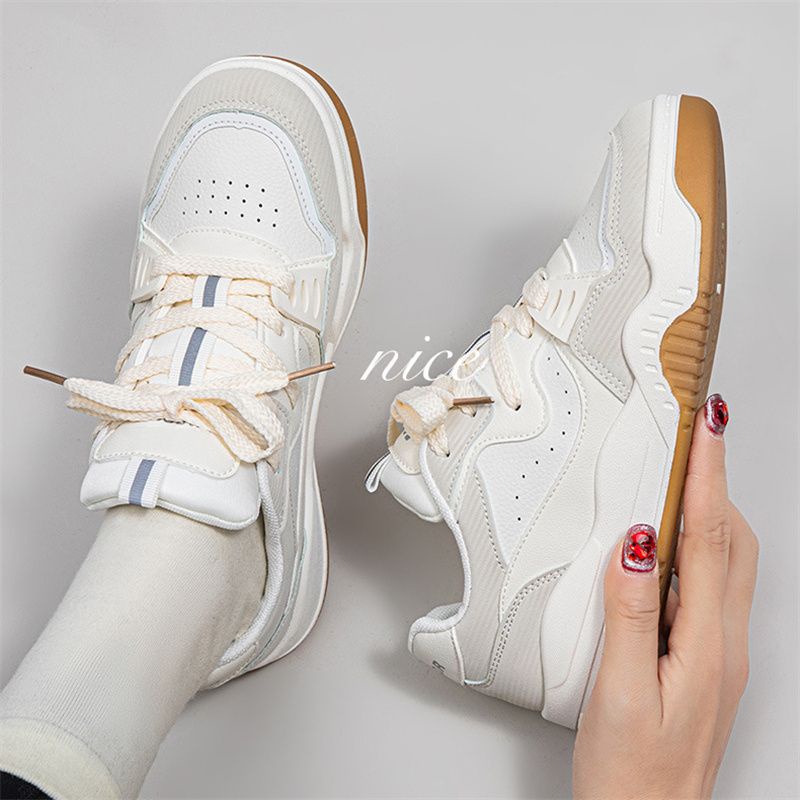 Miss o3o Giày Thể Thao Nữ đáy phẳng Đế Siêu Nhẹ Thoáng Khí Retro DUNK Thời Trang Thiết Kế Mới Cho Nữ 34Z080921