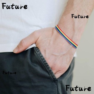 Vòng tay màu cầu vồng biểu tượng LGBT