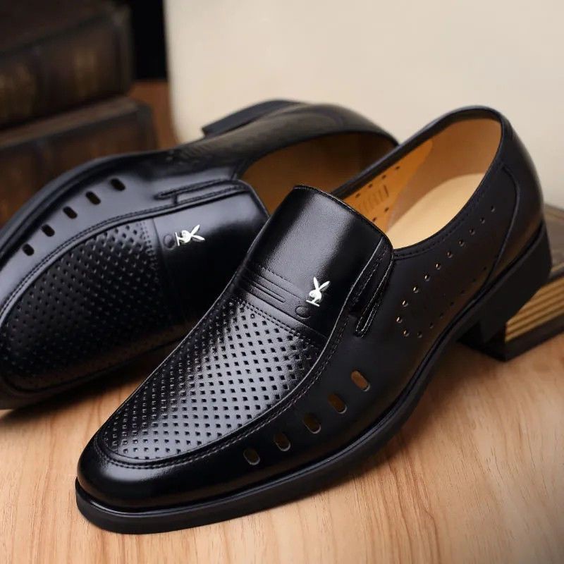 Giày Sandal Da Bò Thật Đục Lỗ Thời Trang Mùa Hè Cho Nam Trung Niên