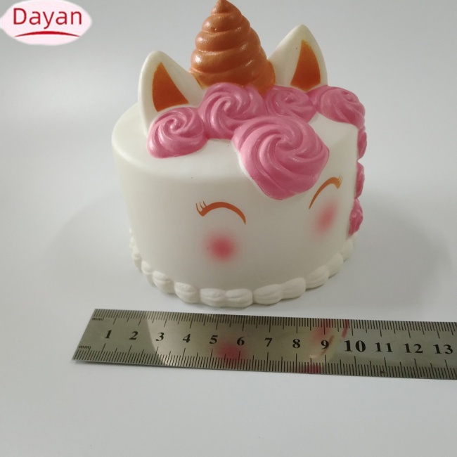 Dayan squishy unicorn cake toy slow rebound simulation food model toy toy for kids party toys
