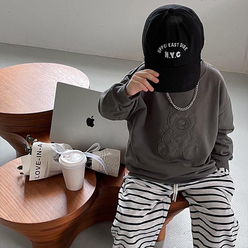 Áo len t-shirt cậu bé nhật bản và hàn quốc áo len in hình gấu màu rắn