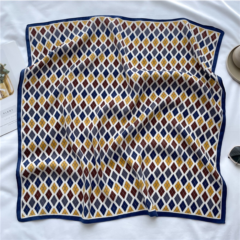 Khăn Choàng Cổ Vải Nhung Mềm Mại Họa Tiết Hình Học 65x65cm