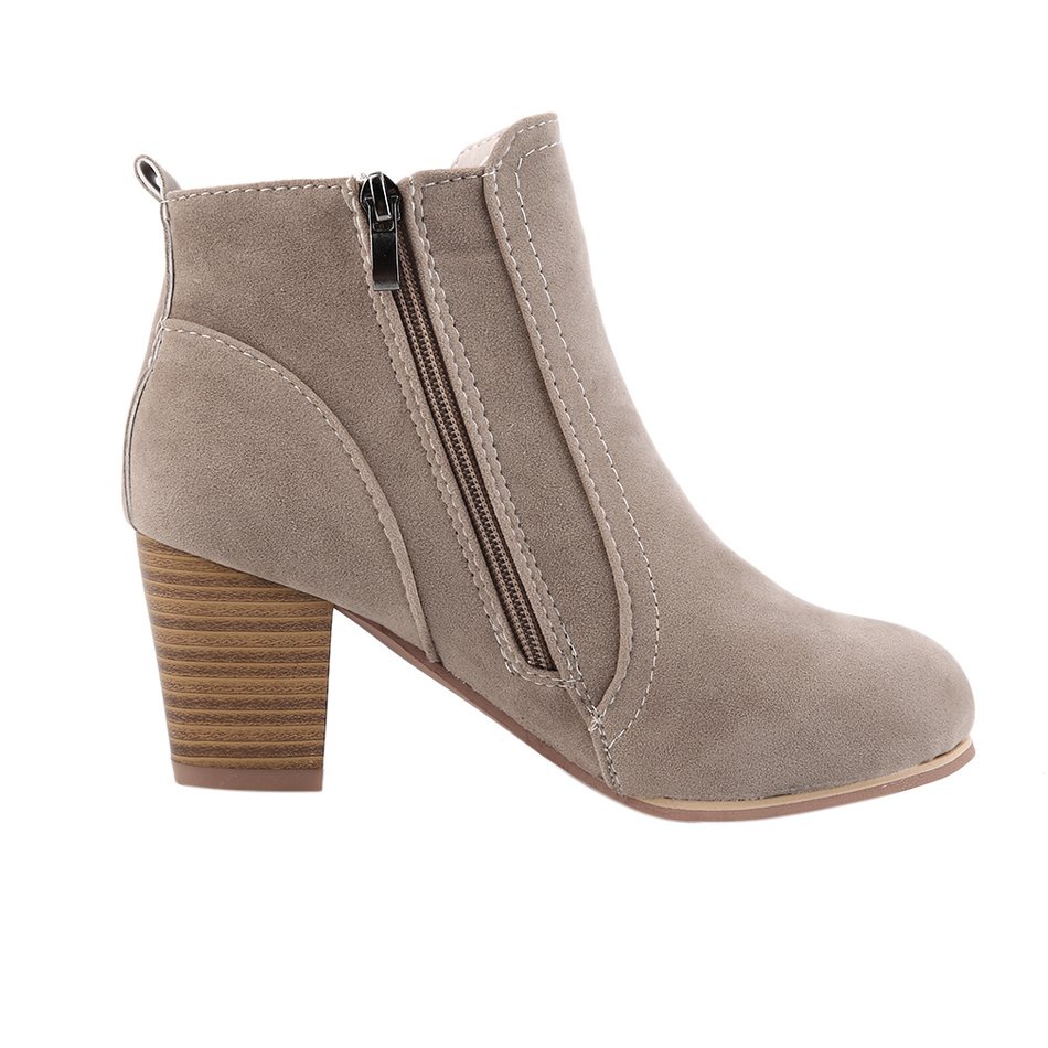 1 Pair Lady Winter Boots HIgh Square Heel Bootie Shoes Autumn And Winter Shoes