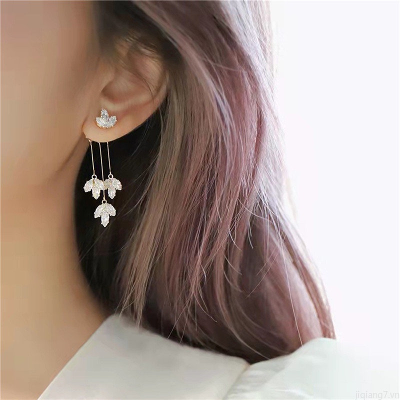 1 Đôi Bông Tai Hình Chiếc Lá Thời Trang