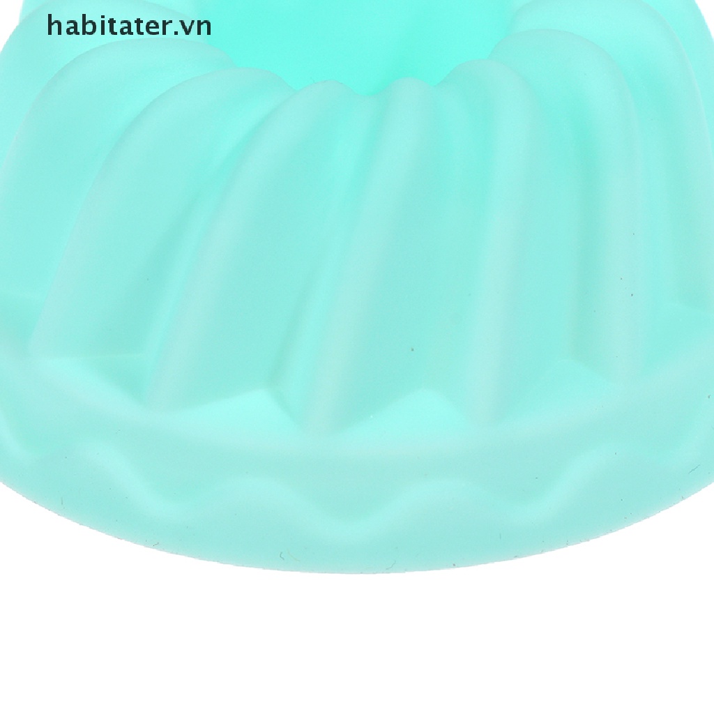 Set 6 Khuôn Silicon Làm Bánh Tạo Hình Bí Ngô 3D Độc Đáo Tiện Dụng