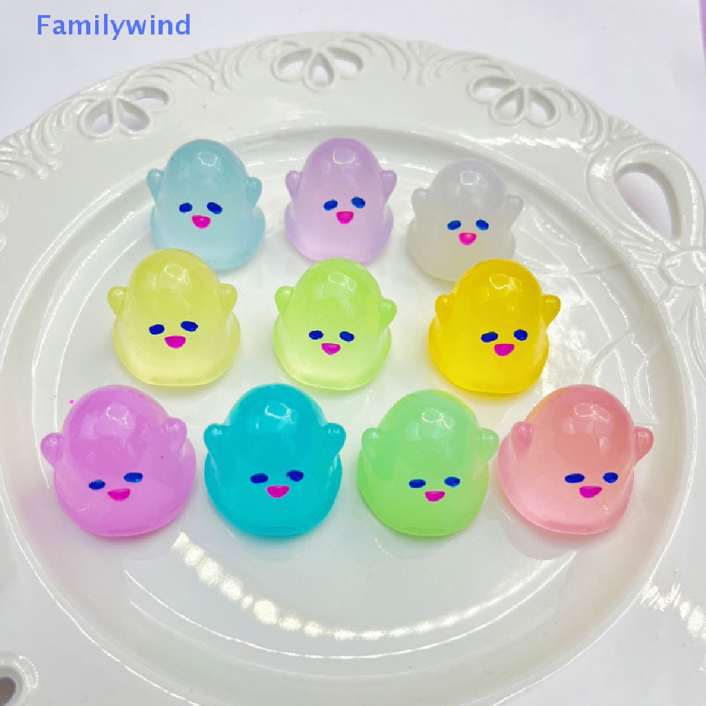 Familywind > Bộ 3 Miếng Dán Trang Trí Ốp Điện Thoại Mini Hình Phong Cảnh Ma Phát Quang DIY