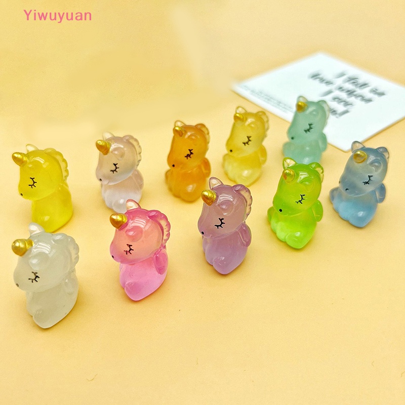 Bộ 2 Đồ trang trí Ngựa Hoạt Hình Phát Sáng Bằng Nhựa Resin Trang Trí Tiểu Cảnh Mới