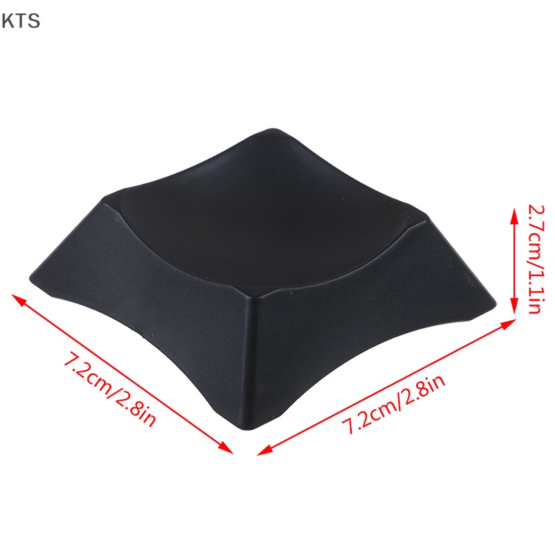 1 Giá Đỡ Trưng Bày Bóng Đá / Bóng Rổ Tiện Lợi