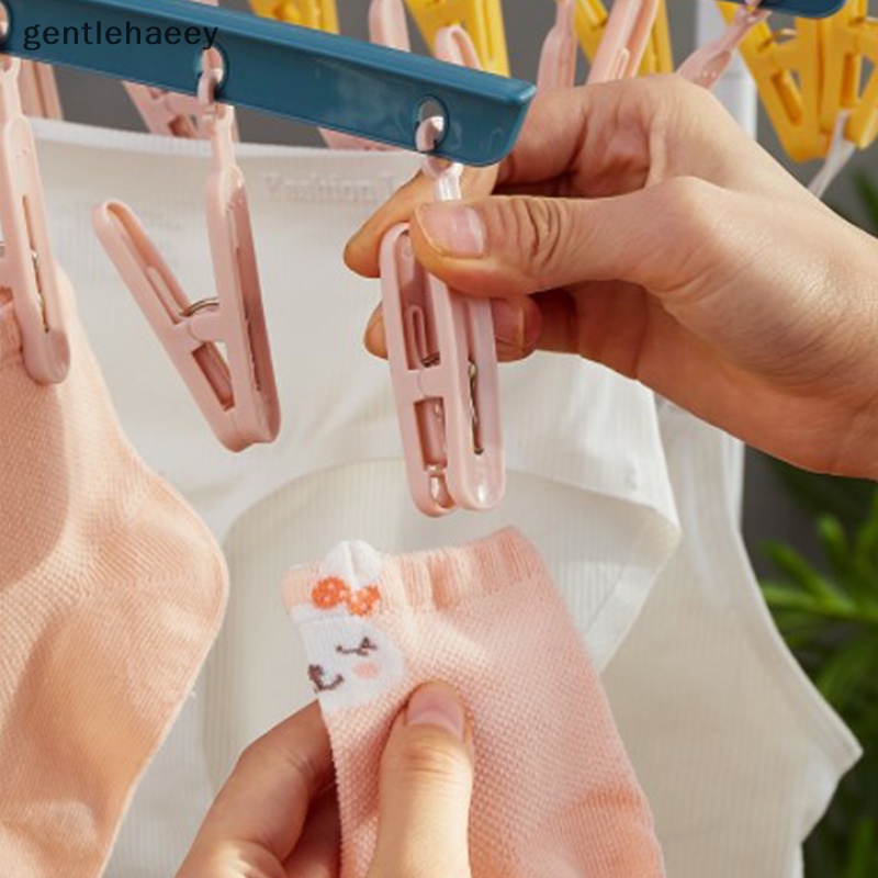 Móc Treo Vớ 8 Kẹp Tiện Dụng Cho Phòng Tắm