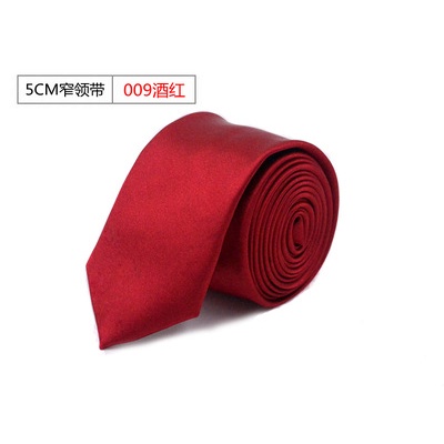 Cà Vạt Bản Hẹp 5CM Màu Đen Trơn Kiểu Hàn Quốc Cá Tính Cho Nam Và Nữ