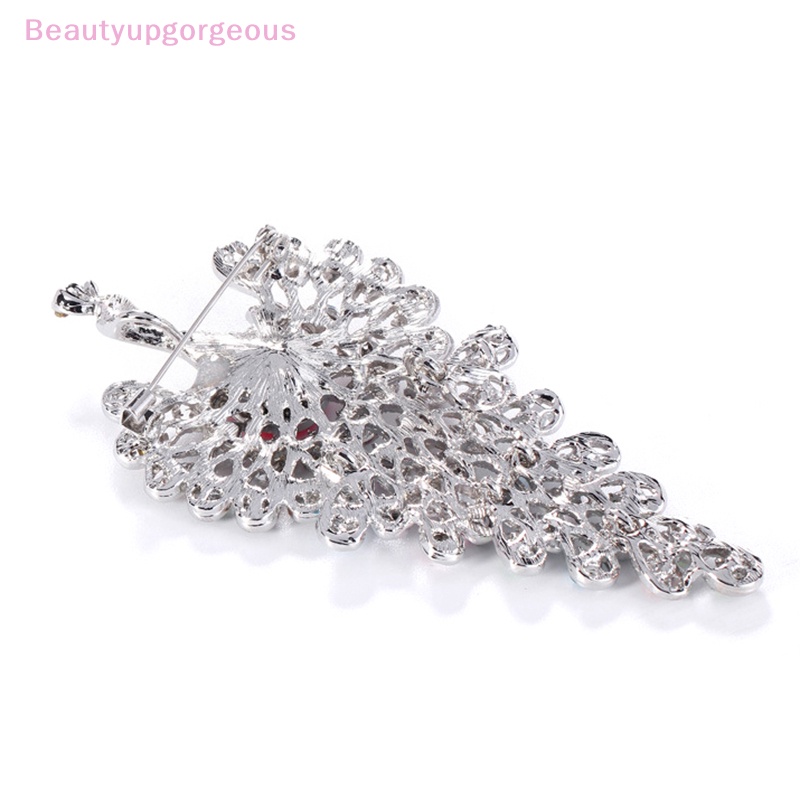 Ghim Cài Áo Hình Chim Công Đính Đá 3 Màu Sắc