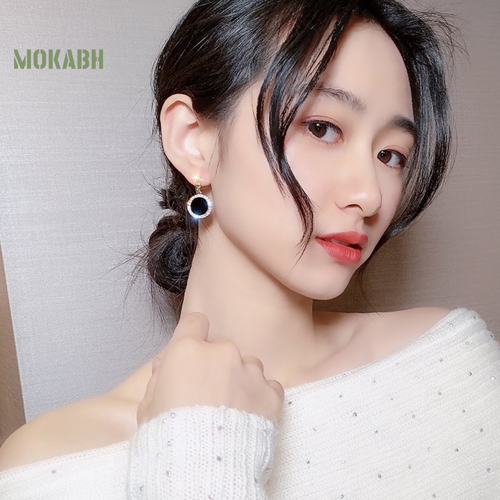 1 Đôi Bông Tai Hình Tròn Màu Đen Dát Đá Sang Trọng