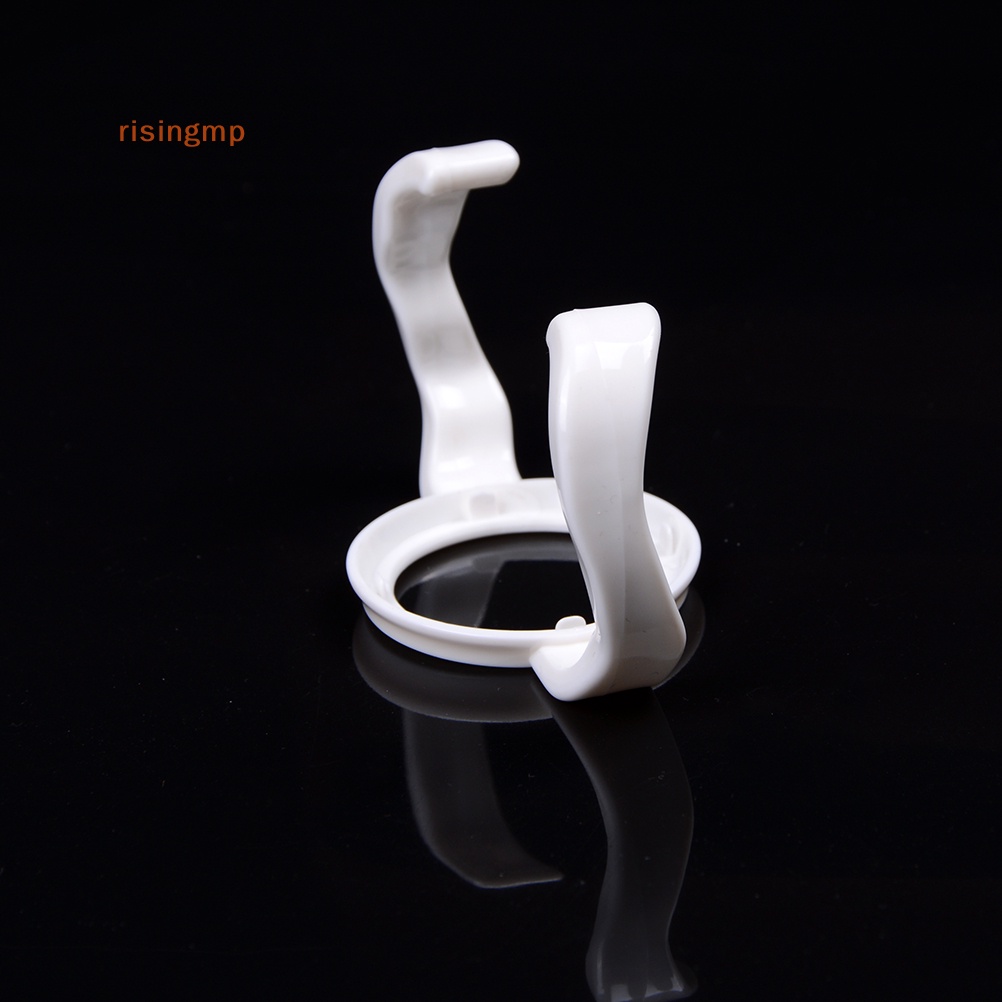 Giá Đỡ Bình Sữa Bằng Nhựa Có Tay Cầm Tiện Dụng Cho Bé