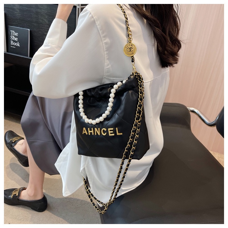 Túi Đeo Chéo Đính Đá Thiết Kế Đơn Giản Thời Trang