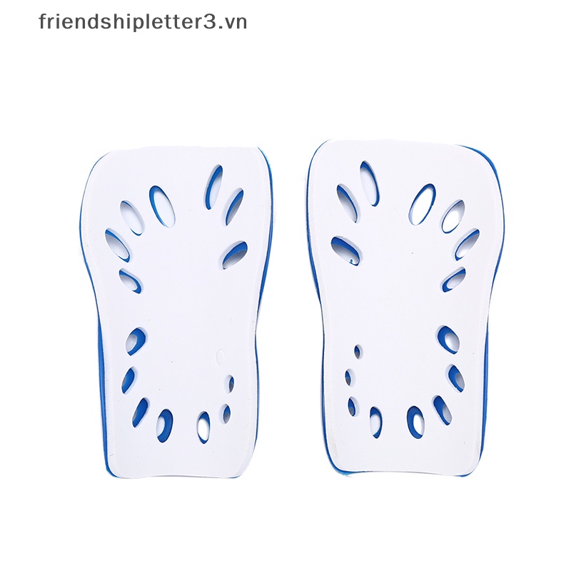 1 Cặp Đệm Bảo Vệ Chân Mềm Mại Khi Chơi Bóng Đá .