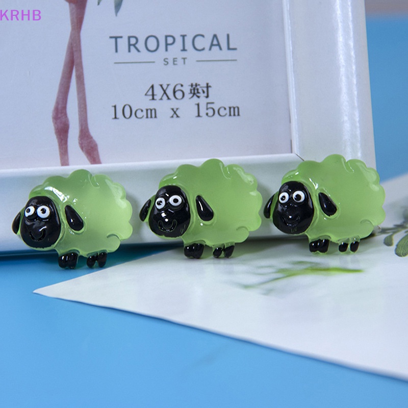 Set 5 Mô Hình Chú Cừu Bằng Nhựa Phát Quang Dùng Trang Trí Độc Đáo Mới