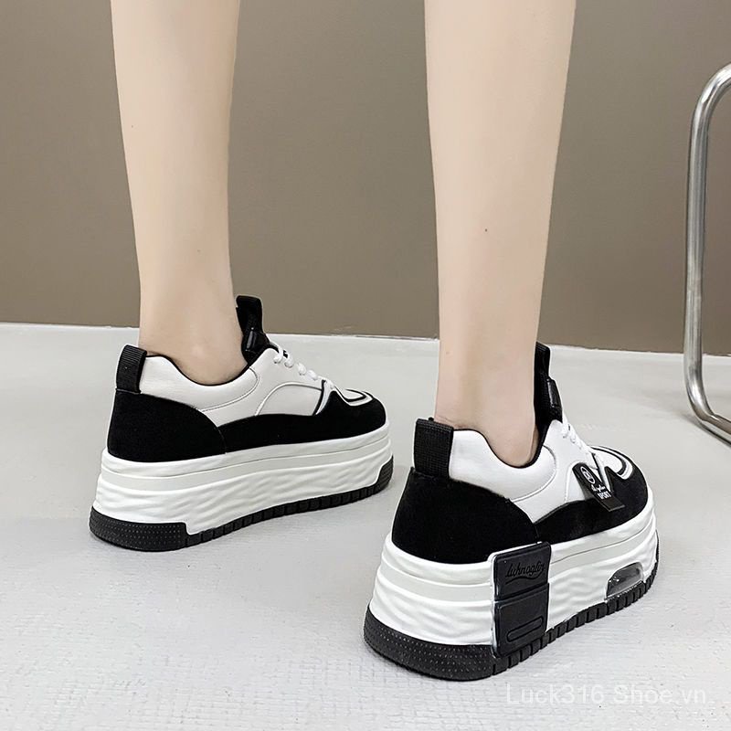 Giày Sneaker Đế Dày Tăng Chiều Cao Thời Trang Xuân Thu 2023 Phong Cách Mới Cho Nữ