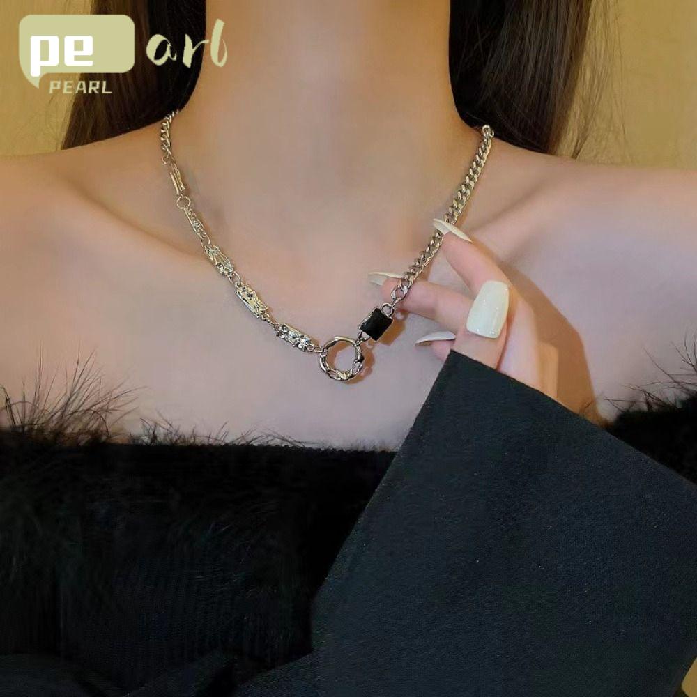 Vòng cổ Mặt Đá Quý Đen Bằng Thép Titan Phong Cách Punk Cho Nữ