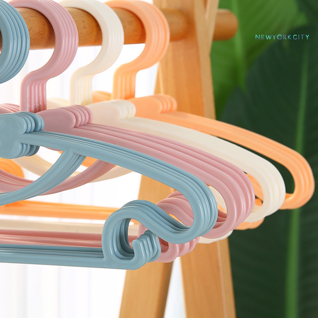 Móc Treo Quần Áo Bằng Nhựa Dày Không Biến Dạng Tiện Dụng