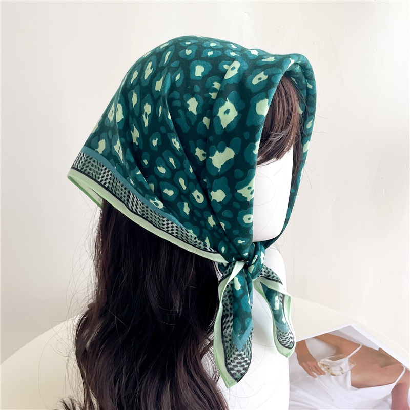 Khăn Choàng Cổ Hình Vuông 65 X 65cm Chất Liệu Cotton Lanh Mỏng Nhiều Màu Sắc Thời Trang Cho Nữ