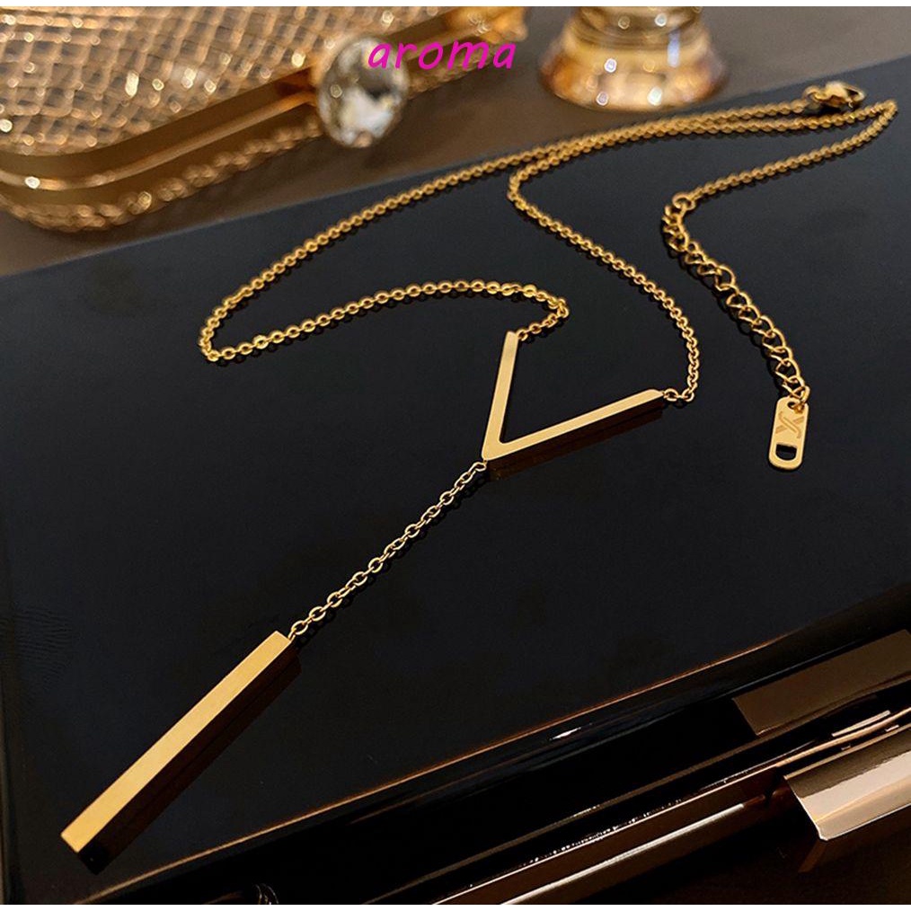 AROMA Vòng cổ Thép Titan Mạ Vàng Mặt Chữ V Phong Cách Hàn Quốc Thời Trang