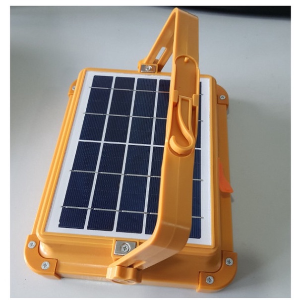 Đèn Năng Lượng Mặt Trời 300w 100 LED SIÊU SÁNG, có kèm sạc lưới 220v + đầu ra usb