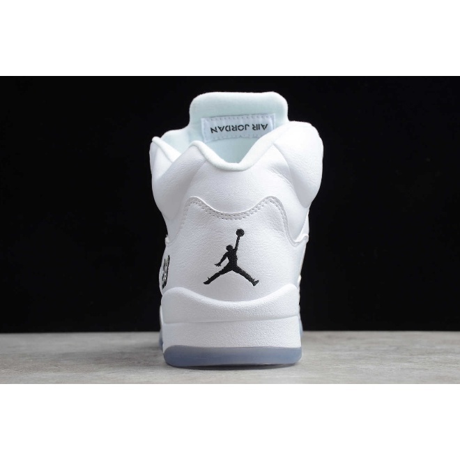 Giày Thể Thao Air Jordan 5 Màu Trắng Ánh Kim Phong Cách Retro 136027- 130 Giày Chạy Bộ 2015 6CEI