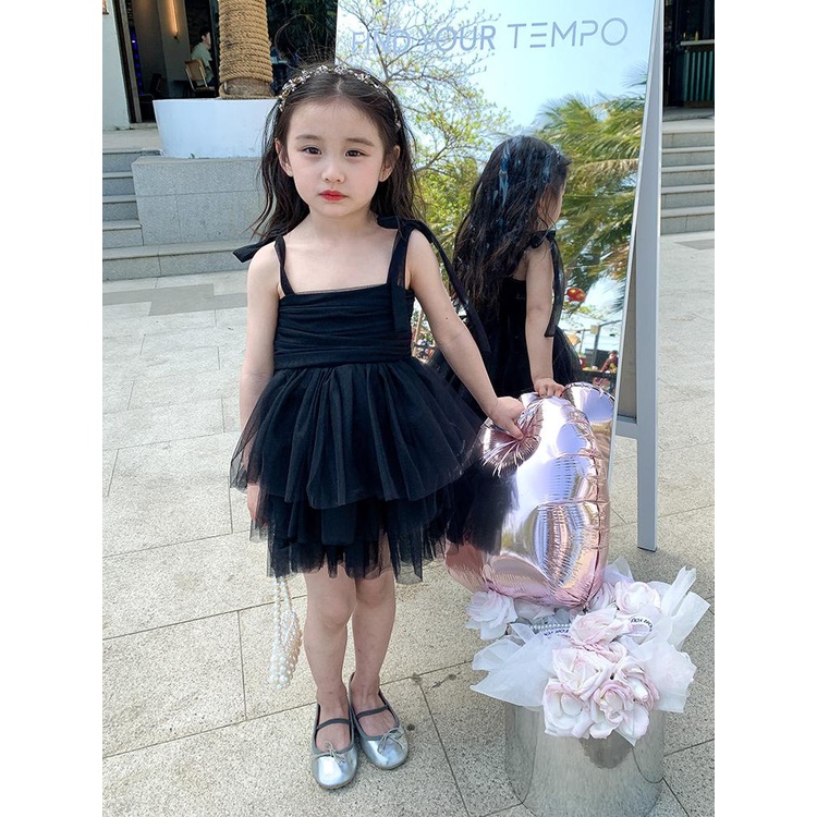 Váy công chúa xếp tầng cho bé gái