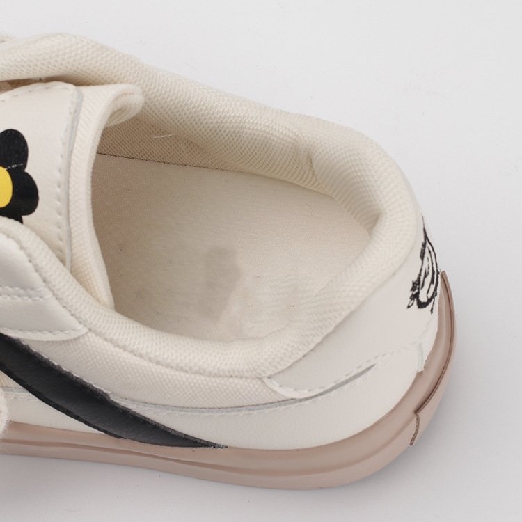 Giày Thể Thao Nữ Đế Bằng Mũi Tròn Thời Trang Năng Động