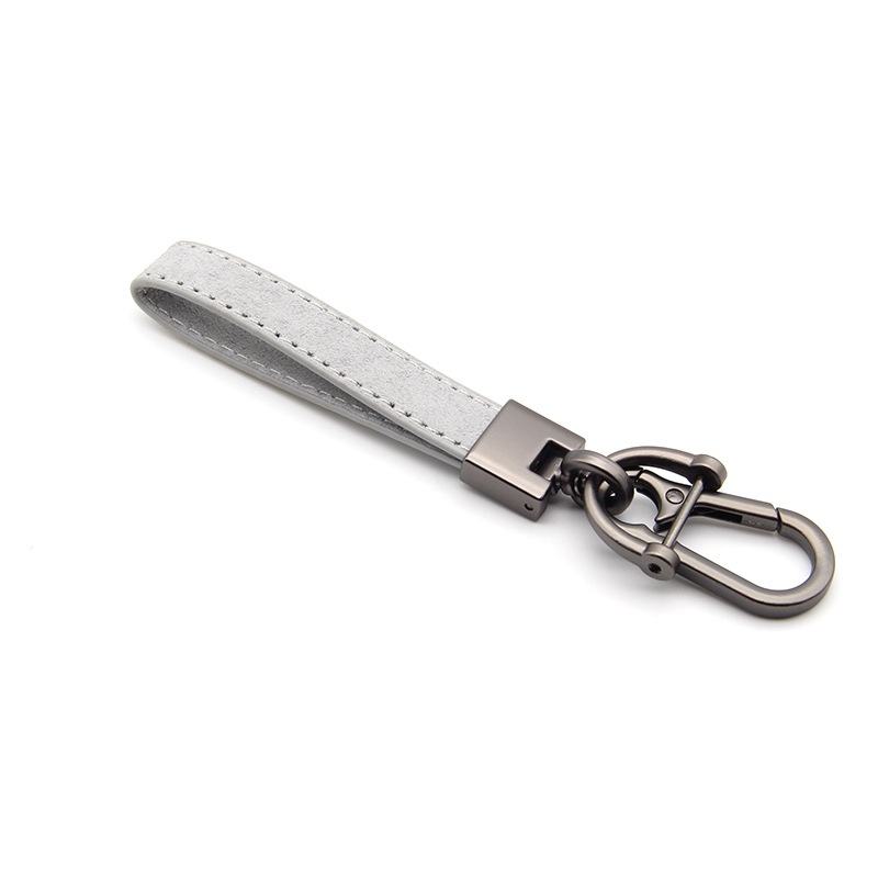 Car keychain creative suede keychain cross-border hot-selling art metal keychain mặt dây chuyền món quà nhỏ