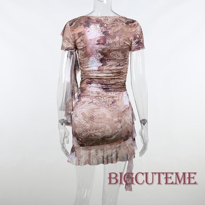 Bộ Áo Croptop Tay Ngắn Phối Lưới 2 Mảnh In Họa Tiết Xinh Xắn Thời Trang Mùa Hè Cho Nữ