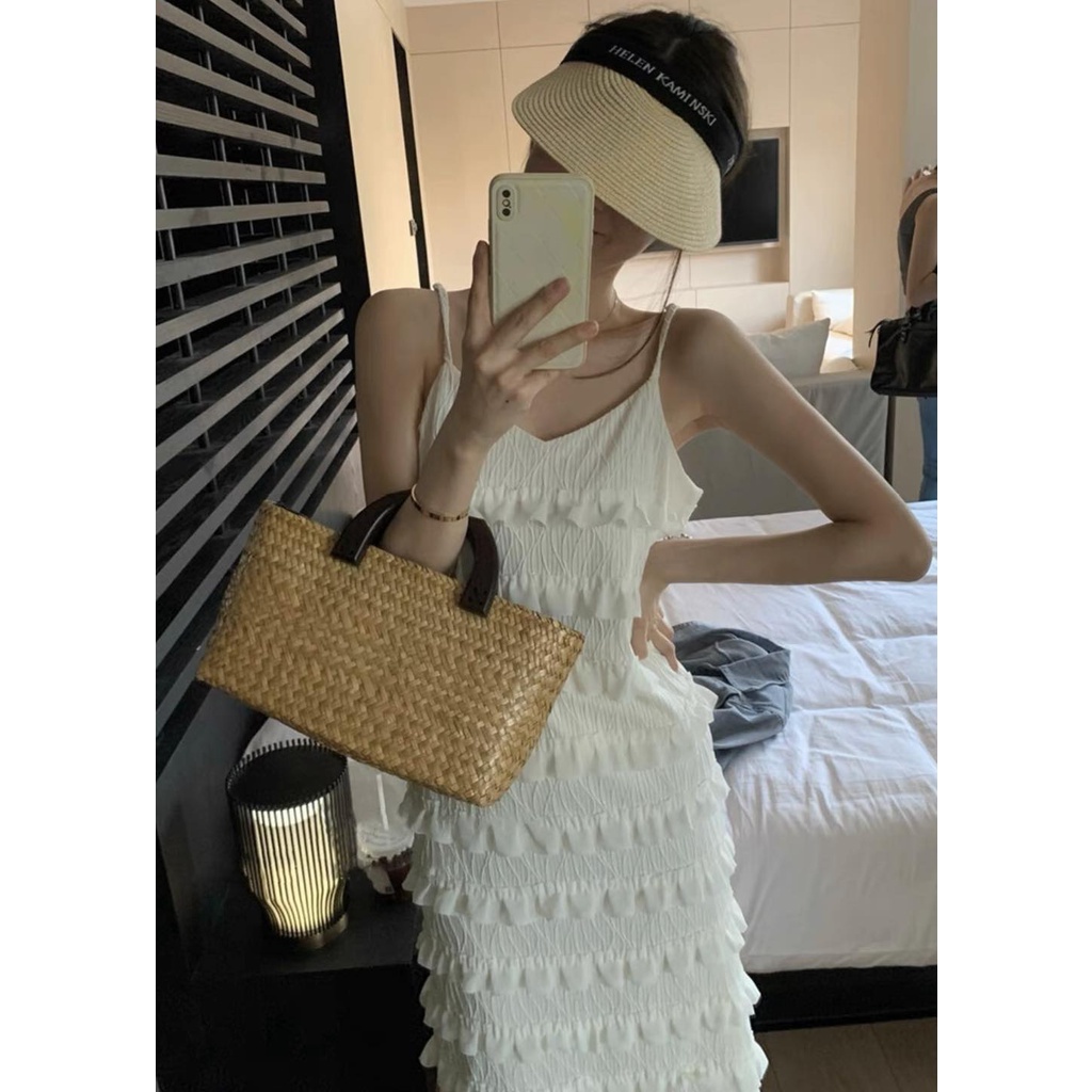 Váy hai dây ren tầng