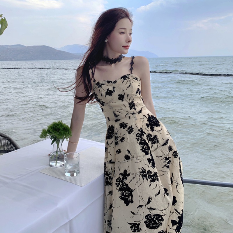 Đầm Midi Hai Dây Họa Tiết Hoa Phong Cách Retro Hàn Quốc Cho Nữ