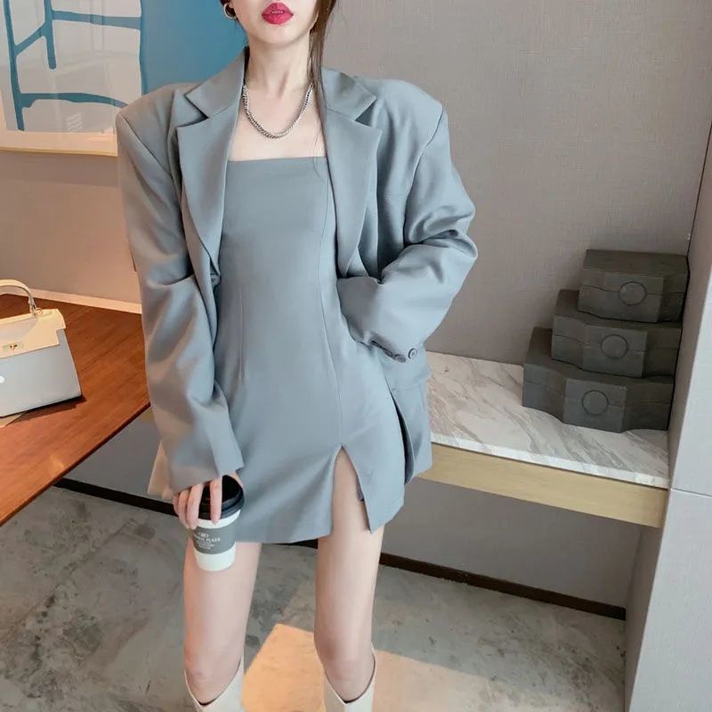 Set Đầm Hai Dây Và Áo Khoác Suit Thời Trang Xuân 2023 4.8