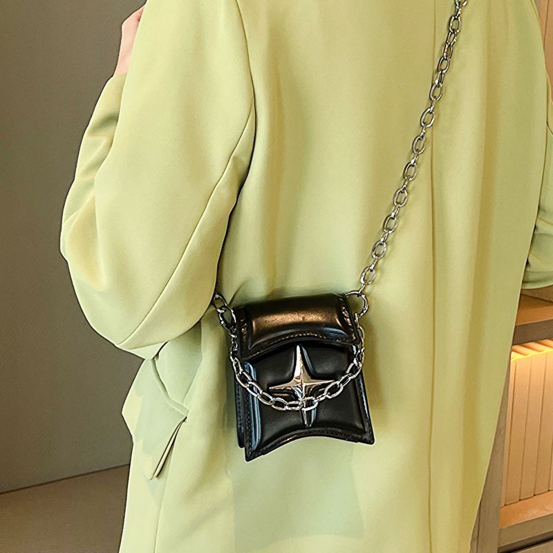 Túi Xách Mini Phối Dây Xích Và Hình Ngôi Sao Thời Trang Âu Mỹ